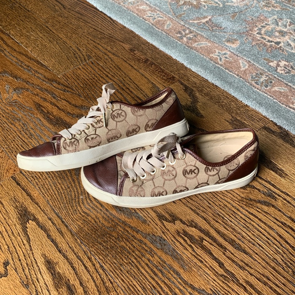 Michael Kors Sneaker S7